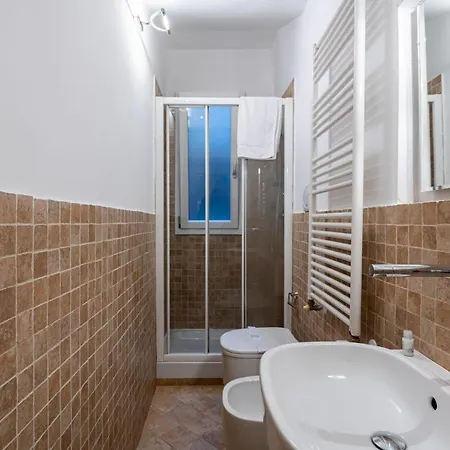 Apartment Sant'ambrogio Colorful Florence